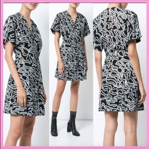 NWT Diane Von Fursteberg V-neck Flare Mini‎ Dress